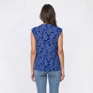 Petite AK Anne Klein Sleeveless Split Neck Leaf Blouse alternate view